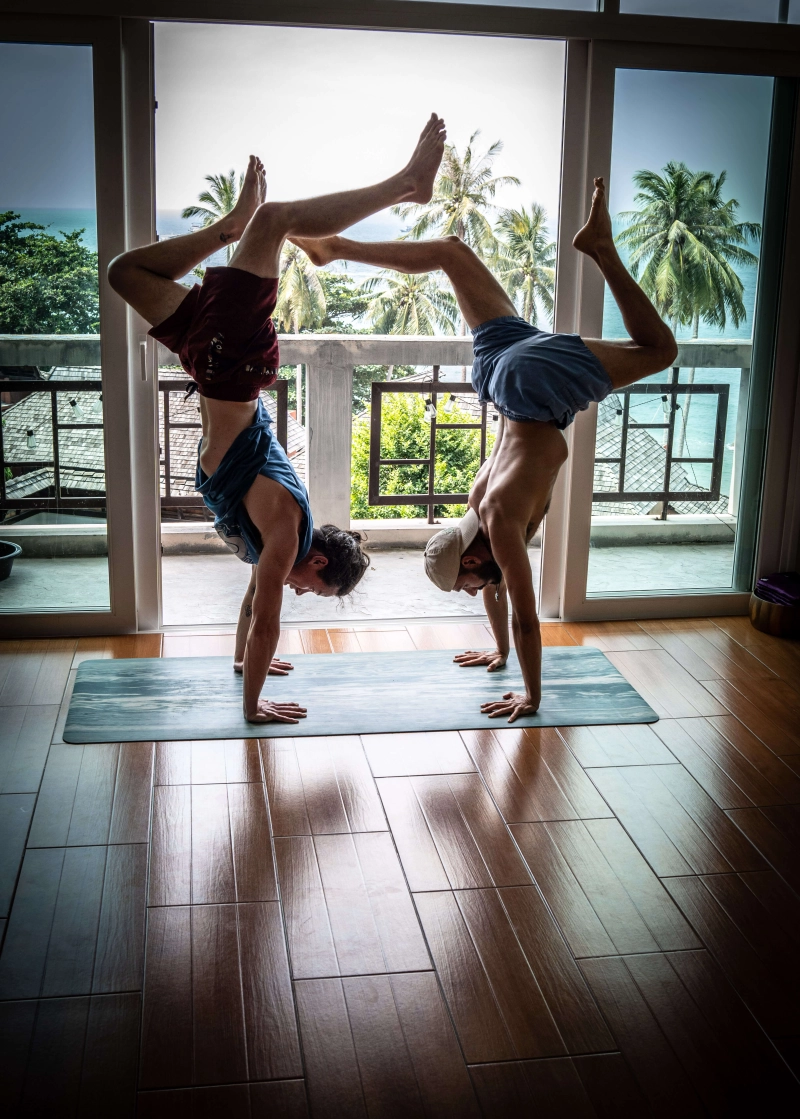 AcroYoga workshop