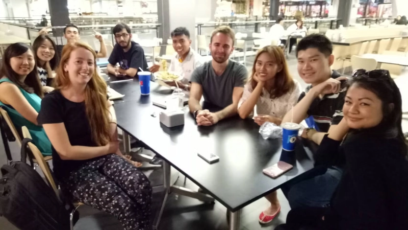 Exchange Thai - English