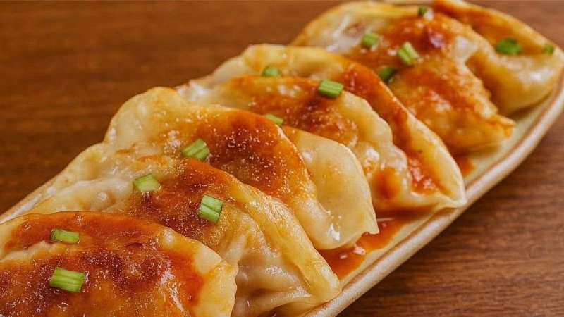 Lunch Gathering : Vegetarian Dumplings