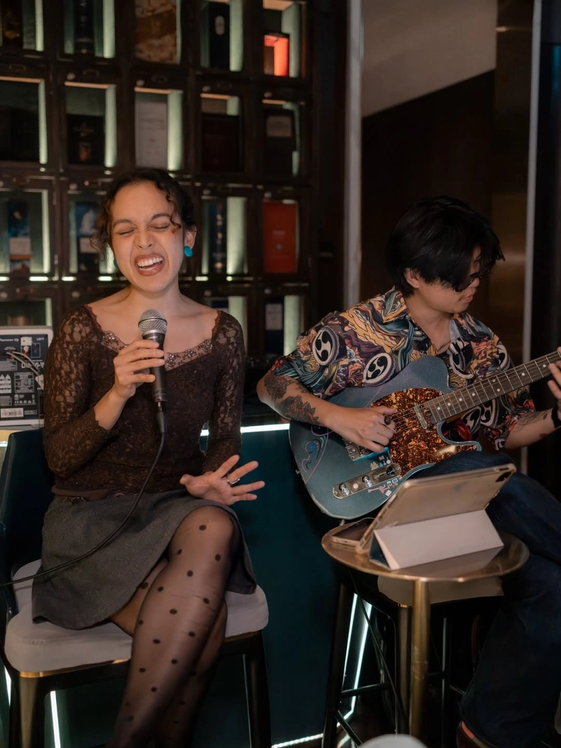 Live Music Saturdays