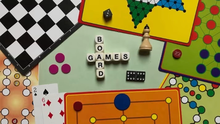 Board Games & Social