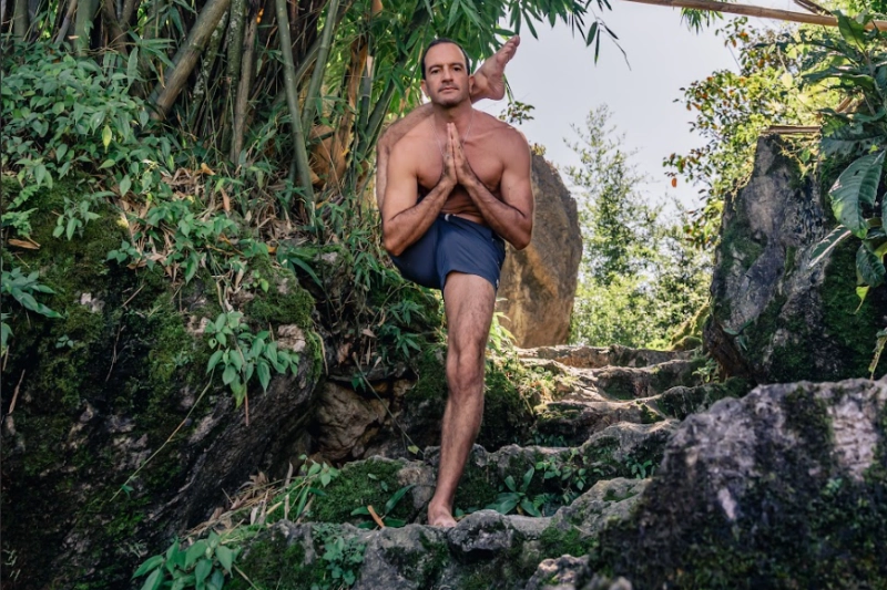 Immersive Retreat with Manuel Ferreira