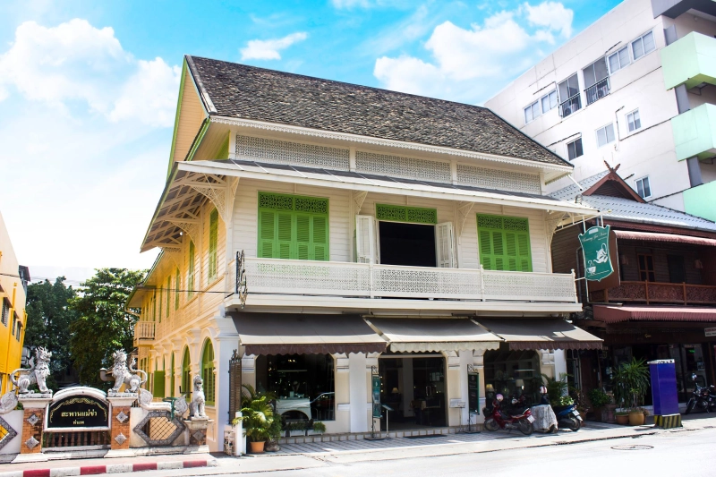 Raming Tea House Siam Celadon