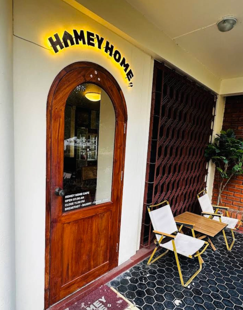 Homey Home Cafe
