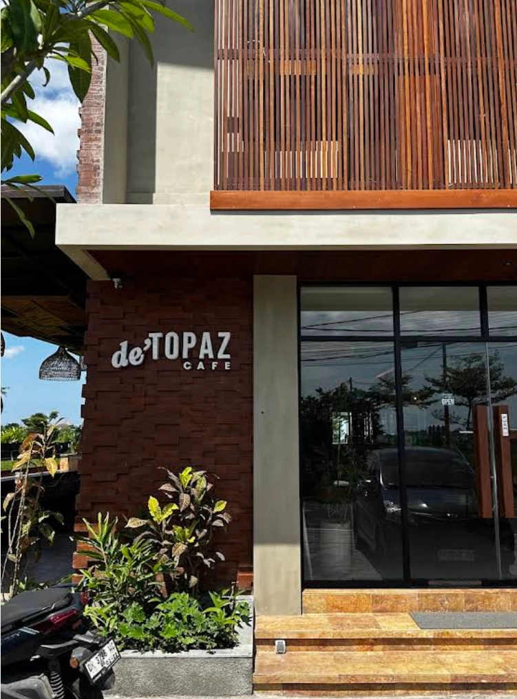 de'TOPAZ Cafe