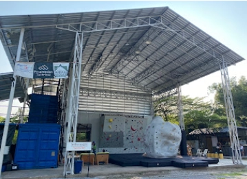 Progression Vertical Climbing Gym