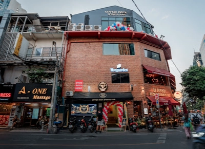 The Upper Deck Sports Bar