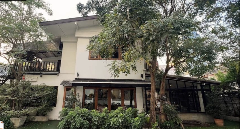 Poet House Cafe