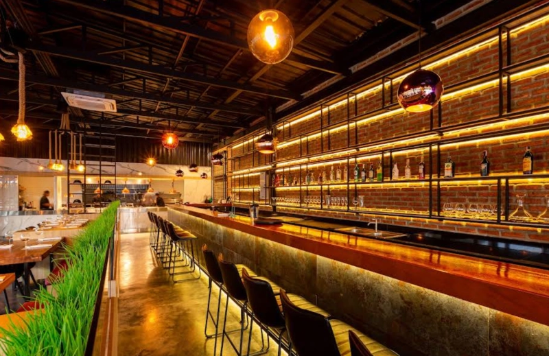 LAVA Restobar