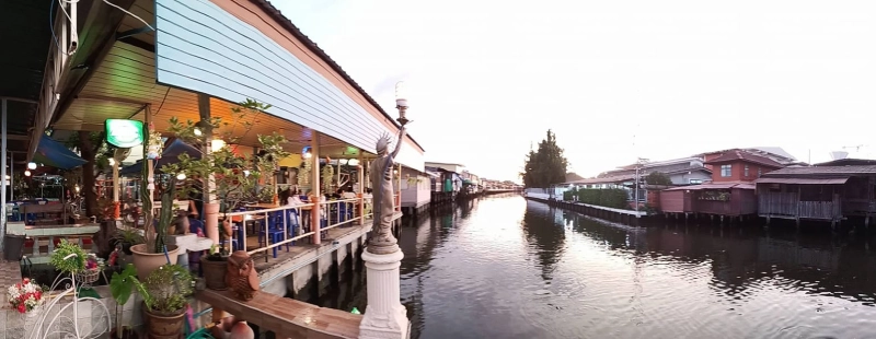 Baan Ploen Dee Restaurant