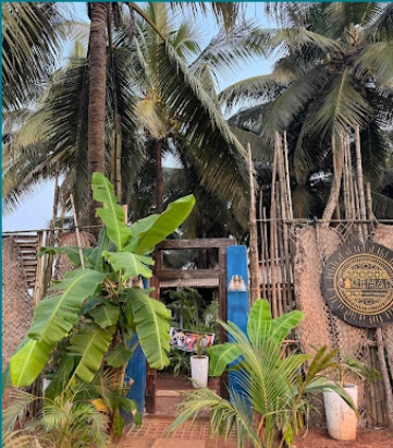 OM Lake Restaurant