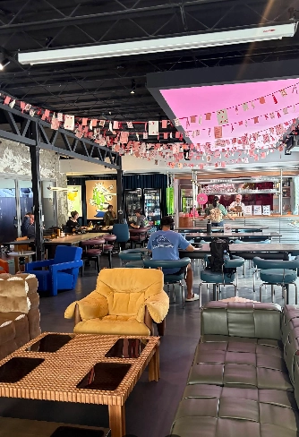 Foundry’s Co-Working Bar