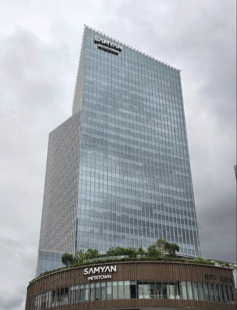 Samyan Mitrtown Hall