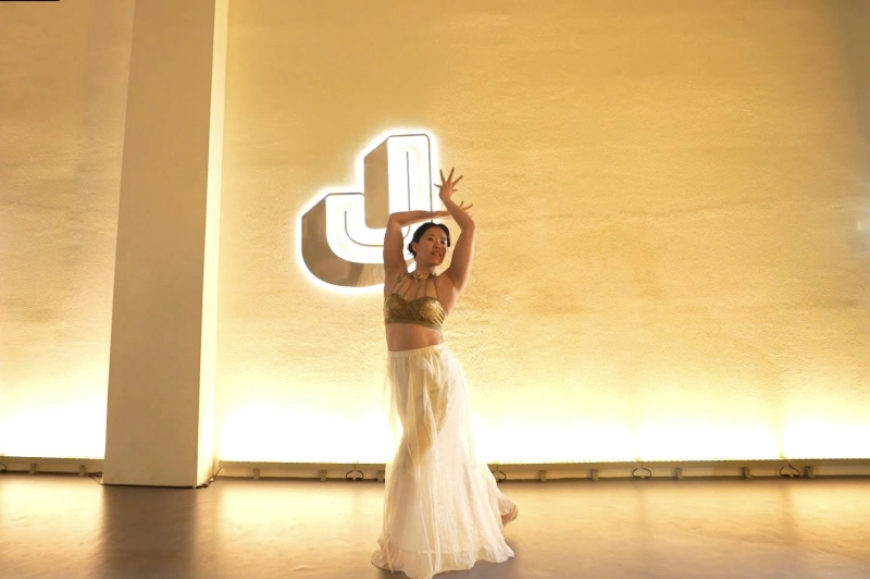 J Dance Studio