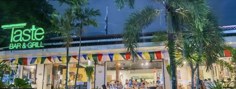 Taste Bar & Restaurant