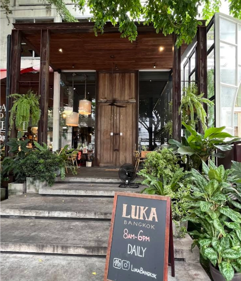 Luka Cafe