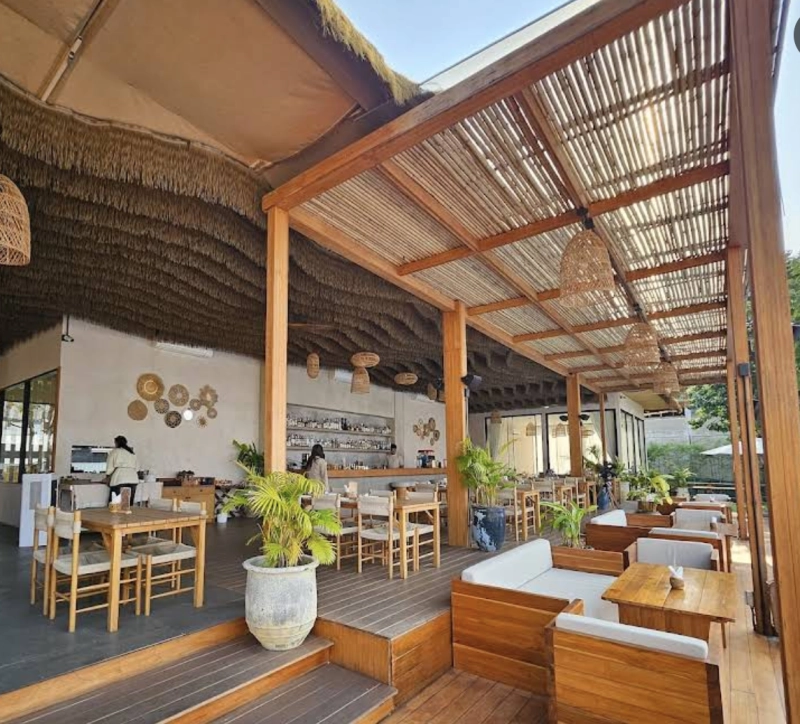 The River Club
